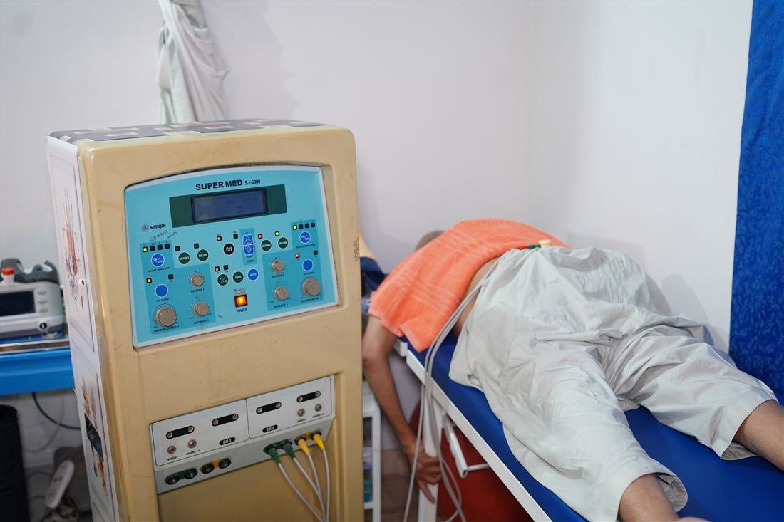 Advanced cupping therapy machine, Super Med SJ-6000